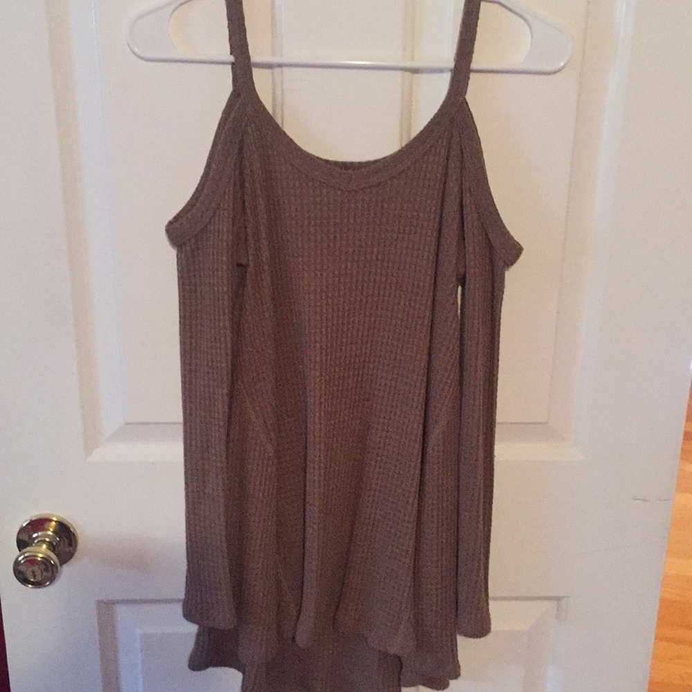 Peak-a-boo shoulder top